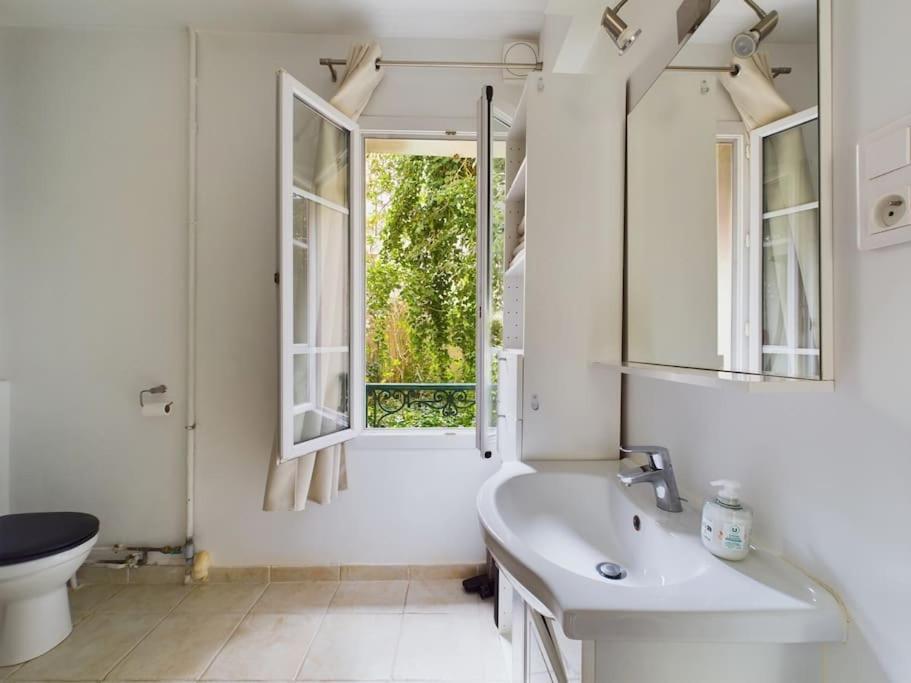 Appartement Renove -Jardin Prive A Rueil-Malmaison Bagian luar foto